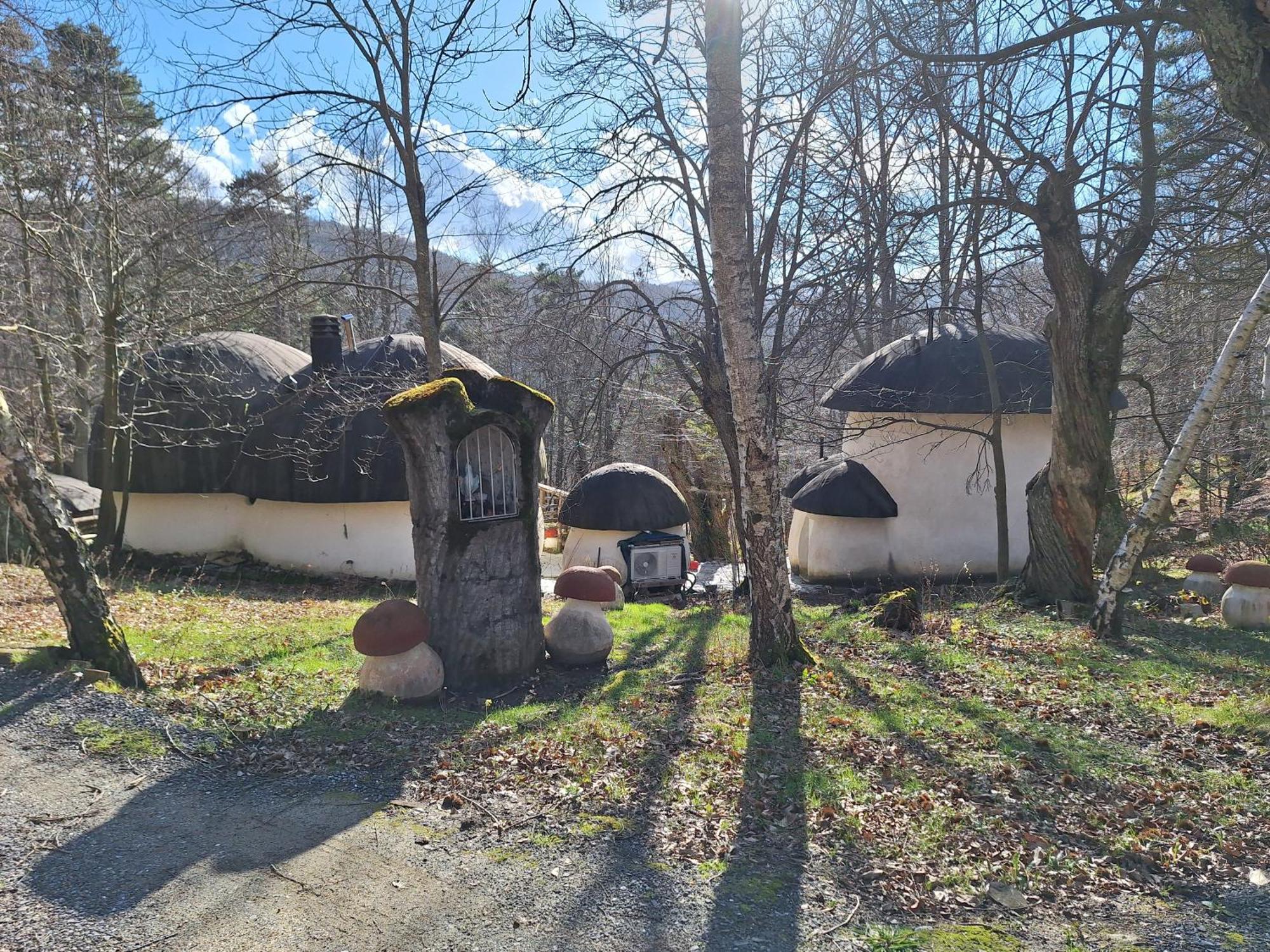 Il Villaggio Dei Puffi Bardineto Kültér fotó
